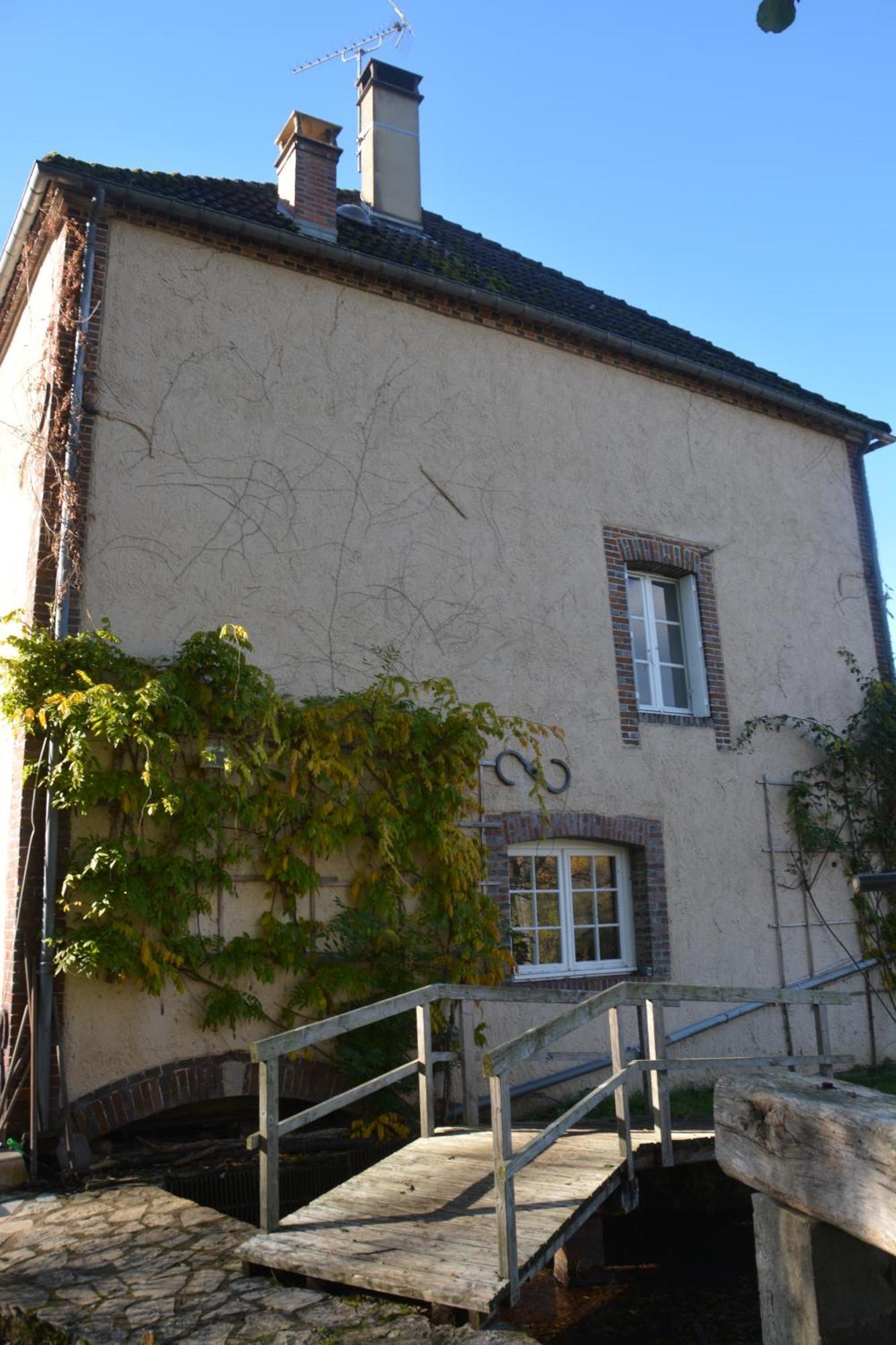 Bed and Breakfast Le Moulin Grenon à Mézilles Extérieur photo